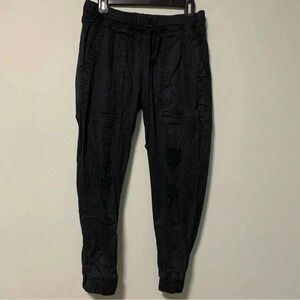 Cloth & stone distressed black  pants